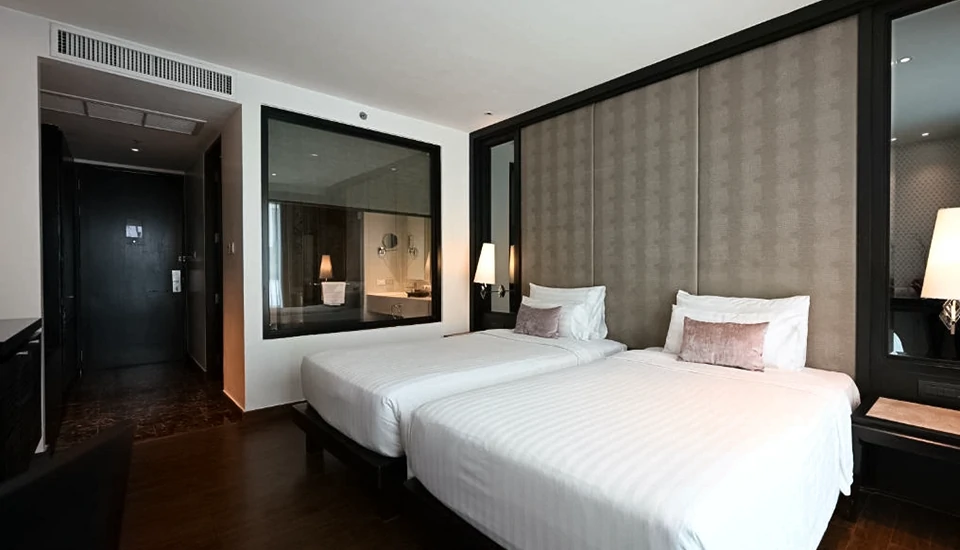 هتل موون پیک سوخومویت 15 بانکوک